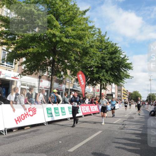 15.09.2024 - PSD Bank Halbmarathon Miley Keyser http://msf.ph/oto/7060154 15.09.2024 12:08:27 Ziel 1869, 1917, 2003, 2011, 2281, 2397, 2401, 2642, 2668, 3049, 3110, 3360, 3496 meine-sportfotos.de