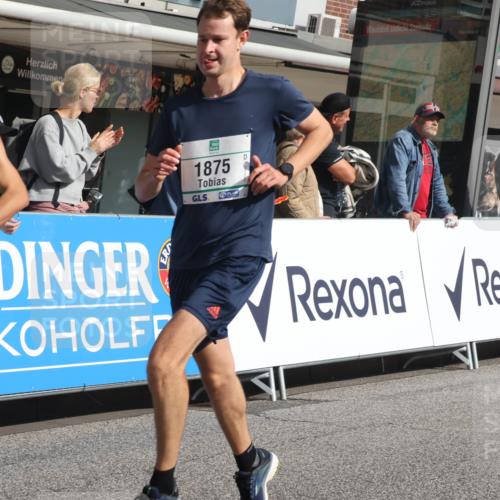 15.09.2024 - PSD Bank Halbmarathon Michael Strokosch http://msf.ph/oto/7060160 15.09.2024 11:42:14 Ziel 735, 772, 920, 968, 1151, 1259, 1470, 1533, 1559, 1566, 1592, 1774, 1875, 2643, 2661 meine-sportfotos.de