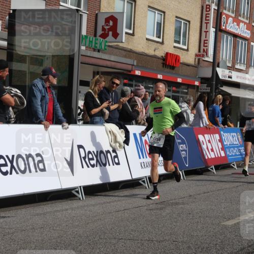 15.09.2024 - PSD Bank Halbmarathon Michael Strokosch http://msf.ph/oto/7060161 15.09.2024 11:42:14 Ziel 735, 772, 920, 968, 1151, 1259, 1470, 1533, 1559, 1566, 1592, 1774, 1875, 2643, 2661 meine-sportfotos.de