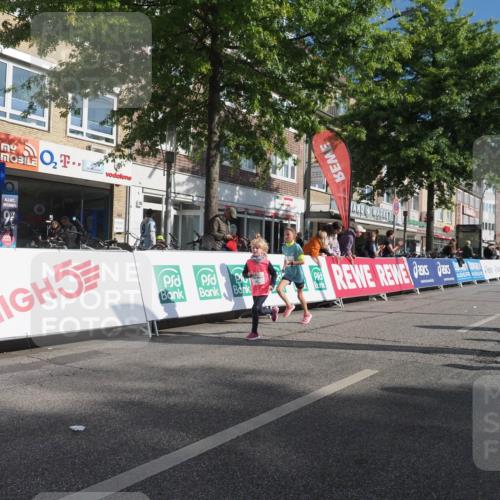 15.09.2024 - PSD Bank Halbmarathon Miley Keyser http://msf.ph/oto/7060189 15.09.2024 10:31:49 Ziel 11, 175, 202, 223, 250, 276, 299 meine-sportfotos.de