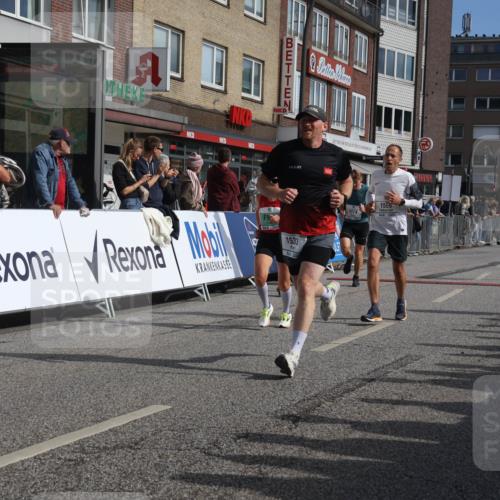15.09.2024 - PSD Bank Halbmarathon Michael Strokosch http://msf.ph/oto/7060196 15.09.2024 11:42:20 Ziel 772, 920, 968, 1151, 1259, 1470, 1533, 1559, 1566, 1774, 1875, 2643 meine-sportfotos.de