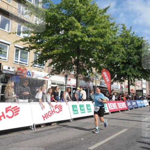 15.09.2024 - PSD Bank Halbmarathon Miley Keyser http://msf.ph/oto/7060199 15.09.2024 12:08:30 Ziel 791, 1869, 2003, 2011, 2281, 2397, 2401, 2642, 2668, 3049, 3110, 3360, 3496, 3554 meine-sportfotos.de
