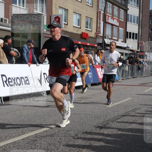 15.09.2024 - PSD Bank Halbmarathon Michael Strokosch http://msf.ph/oto/7060202 15.09.2024 11:42:21 Ziel 772, 920, 968, 1151, 1259, 1470, 1533, 1559, 1566, 1774, 1875, 2643 meine-sportfotos.de