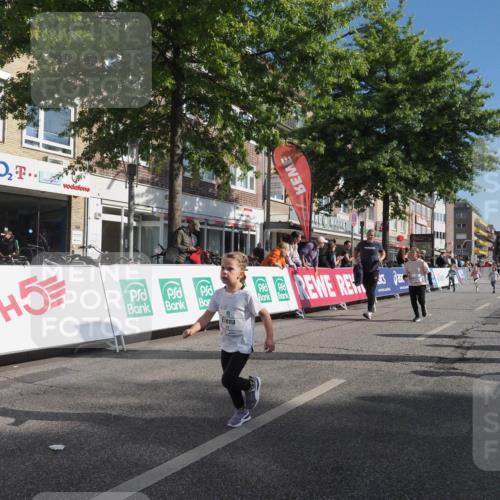 15.09.2024 - PSD Bank Halbmarathon Miley Keyser http://msf.ph/oto/7060247 15.09.2024 10:31:55 Ziel 11, 56, 57, 151, 202, 223, 250, 267, 276, 299 meine-sportfotos.de