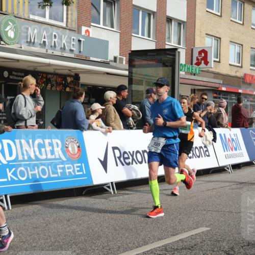 15.09.2024 - PSD Bank Halbmarathon Michael Strokosch http://msf.ph/oto/7060259 15.09.2024 11:42:34 Ziel 715, 956, 1116, 1213, 1292, 1468, 1479, 1589, 1719, 1774, 2610, 2659 meine-sportfotos.de