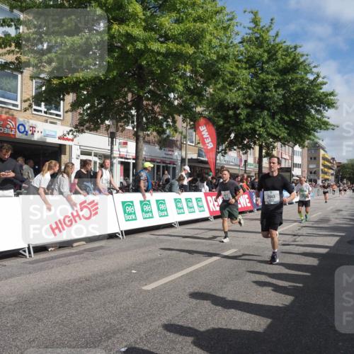 15.09.2024 - PSD Bank Halbmarathon Miley Keyser http://msf.ph/oto/7060262 15.09.2024 12:08:34 Ziel 791, 1869, 2003, 2011, 2088, 2281, 2401, 2642, 2668, 3049, 3360, 3554, 3559 meine-sportfotos.de