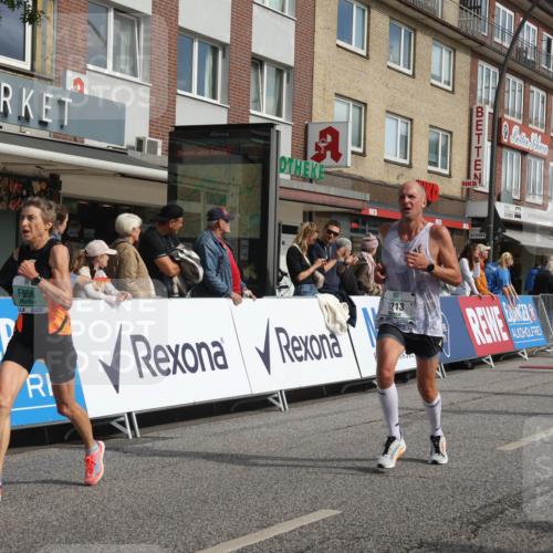 15.09.2024 - PSD Bank Halbmarathon Michael Strokosch http://msf.ph/oto/7060265 15.09.2024 11:42:35 Ziel 715, 956, 1116, 1213, 1292, 1468, 1479, 1589, 1719, 2610, 2659 meine-sportfotos.de
