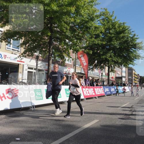 15.09.2024 - PSD Bank Halbmarathon Miley Keyser http://msf.ph/oto/7060271 15.09.2024 10:31:57 Ziel 11, 56, 57, 151, 202, 223, 267, 276, 299 meine-sportfotos.de