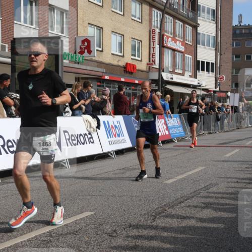 15.09.2024 - PSD Bank Halbmarathon Michael Strokosch http://msf.ph/oto/7060283 15.09.2024 11:42:37 Ziel 715, 760, 956, 1116, 1213, 1292, 1468, 1479, 1589, 1719, 2489, 2610, 2659 meine-sportfotos.de