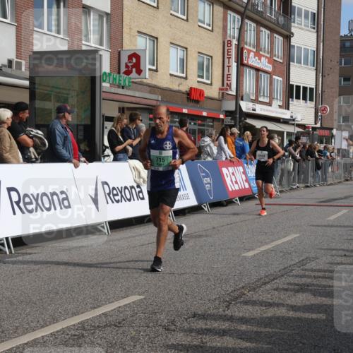 15.09.2024 - PSD Bank Halbmarathon Michael Strokosch http://msf.ph/oto/7060287 15.09.2024 11:42:38 Ziel 715, 760, 956, 1116, 1213, 1292, 1468, 1479, 1496, 1589, 1719, 2489, 2610, 2659 meine-sportfotos.de
