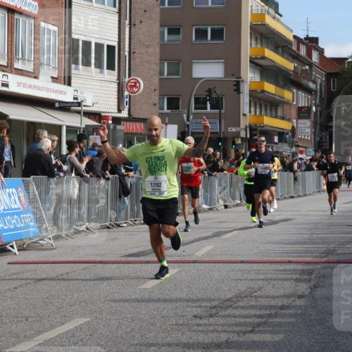 15.09.2024 - PSD Bank Halbmarathon Michael Strokosch http://msf.ph/oto/7060292 15.09.2024 11:42:39 Ziel 715, 760, 956, 1116, 1213, 1292, 1468, 1479, 1496, 1548, 1589, 1719, 2489, 2610, 2659 meine-sportfotos.de