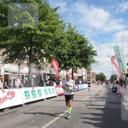 15.09.2024 - PSD Bank Halbmarathon Miley Keyser http://msf.ph/oto/7060293 15.09.2024 12:08:37 Ziel 791, 1869, 2003, 2011, 2088, 2281, 2401, 2642, 2668, 3049, 3360, 3554, 3559 meine-sportfotos.de