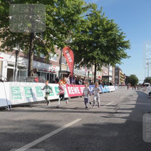 15.09.2024 - PSD Bank Halbmarathon Miley Keyser http://msf.ph/oto/7060295 15.09.2024 10:32:01 Ziel 11, 56, 57, 151, 202, 267, 276, 299 meine-sportfotos.de