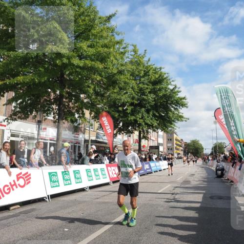 15.09.2024 - PSD Bank Halbmarathon Miley Keyser http://msf.ph/oto/7060297 15.09.2024 12:08:37 Ziel 791, 1869, 2003, 2011, 2088, 2281, 2401, 2642, 2668, 3049, 3360, 3554, 3559 meine-sportfotos.de