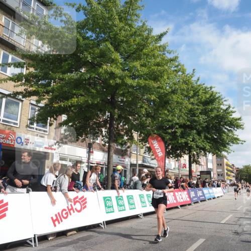 15.09.2024 - PSD Bank Halbmarathon Miley Keyser http://msf.ph/oto/7060332 15.09.2024 12:08:40 Ziel 791, 1869, 2003, 2011, 2088, 2281, 2401, 3049, 3554, 3559 meine-sportfotos.de