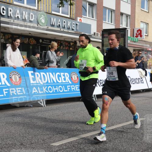 15.09.2024 - PSD Bank Halbmarathon Michael Strokosch http://msf.ph/oto/7060349 15.09.2024 11:42:48 Ziel 715, 760, 1292, 1298, 1468, 1496, 1548, 2489, 2659 meine-sportfotos.de