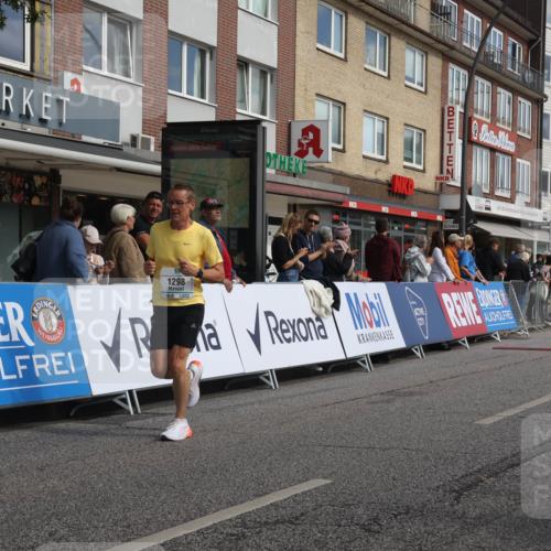 15.09.2024 - PSD Bank Halbmarathon Michael Strokosch http://msf.ph/oto/7060354 15.09.2024 11:42:49 Ziel 715, 760, 1292, 1298, 1496, 1548, 1563, 2489, 2659 meine-sportfotos.de