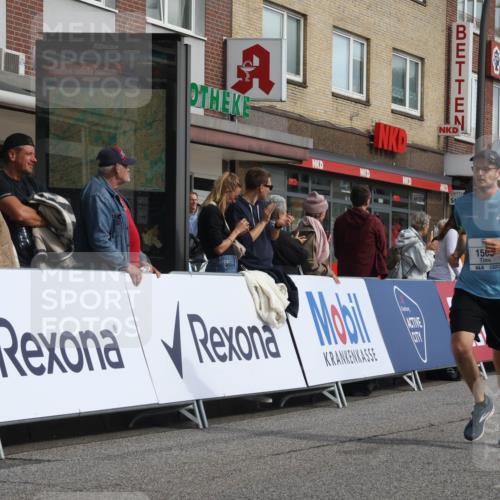 15.09.2024 - PSD Bank Halbmarathon Michael Strokosch http://msf.ph/oto/7060374 15.09.2024 11:42:57 Ziel 752, 760, 942, 1226, 1298, 1343, 1496, 1548, 1563, 1652, 2489, 2651 meine-sportfotos.de