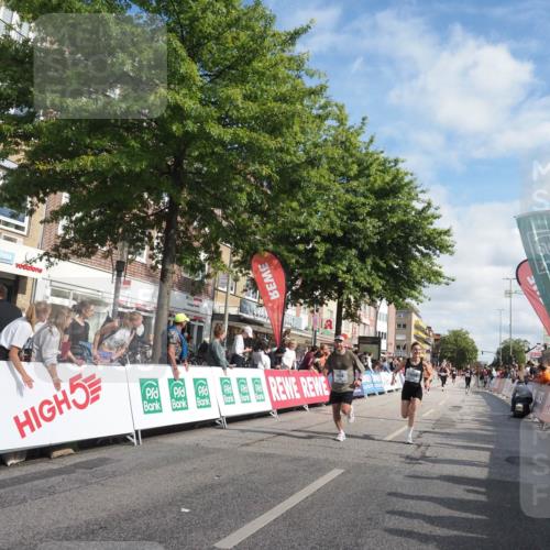 15.09.2024 - PSD Bank Halbmarathon Miley Keyser http://msf.ph/oto/7060379 15.09.2024 12:08:45 Ziel 791, 1699, 1949, 2003, 2011, 2088, 2281, 2891, 3554, 3559 meine-sportfotos.de