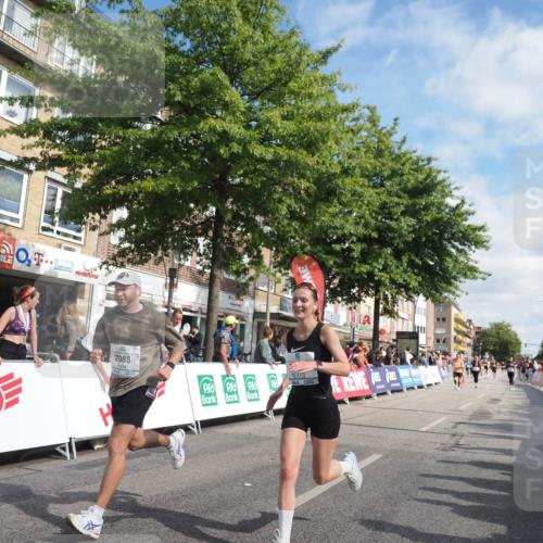 15.09.2024 - PSD Bank Halbmarathon Miley Keyser http://msf.ph/oto/7060433 15.09.2024 12:08:46 Ziel 791, 1699, 1949, 2003, 2088, 2281, 2621, 2891, 2908, 3554, 3559 meine-sportfotos.de