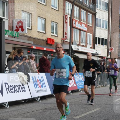 15.09.2024 - PSD Bank Halbmarathon Michael Strokosch http://msf.ph/oto/7060444 15.09.2024 11:43:10 Ziel 752, 942, 1224, 1226, 1273, 1279, 1343, 1652, 1653, 2641, 2651, 2694 meine-sportfotos.de