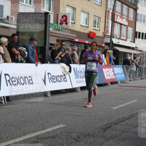 15.09.2024 - PSD Bank Halbmarathon Michael Strokosch http://msf.ph/oto/7060459 15.09.2024 11:43:12 Ziel 752, 942, 1224, 1273, 1279, 1299, 1343, 1377, 1443, 1652, 1653, 2565, 2641, 2651, 2694 meine-sportfotos.de