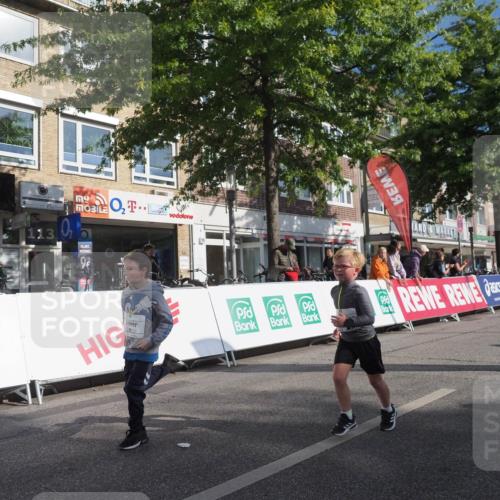 15.09.2024 - PSD Bank Halbmarathon Miley Keyser http://msf.ph/oto/7060540 15.09.2024 10:32:33 Ziel 1, 40, 68, 83, 157, 176, 182, 193, 232, 280, 283, 301 meine-sportfotos.de