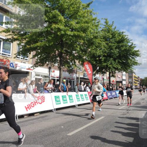 15.09.2024 - PSD Bank Halbmarathon Miley Keyser http://msf.ph/oto/7060562 15.09.2024 12:08:59 Ziel 1446, 1664, 1699, 1786, 1912, 1949, 2165, 2214, 2240, 2621, 2796, 2891, 2908, 3200 meine-sportfotos.de