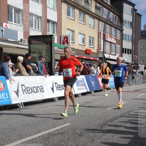 15.09.2024 - PSD Bank Halbmarathon Michael Strokosch http://msf.ph/oto/7060565 15.09.2024 11:43:30 Ziel 750, 1190, 1277, 1299, 1322, 1332, 1377, 1443, 1545, 1653, 1901, 2488, 2565, 2637 meine-sportfotos.de