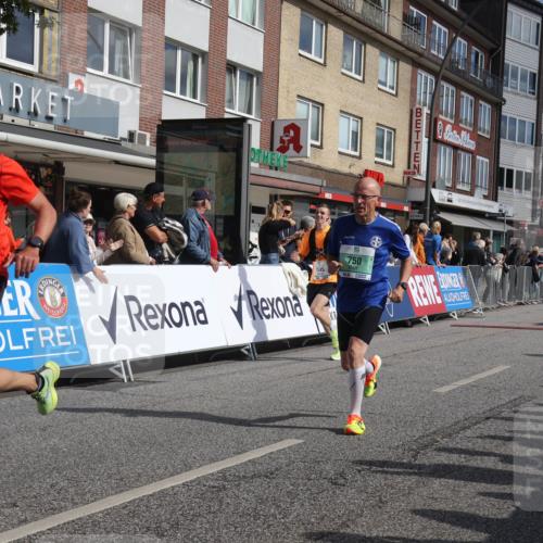 15.09.2024 - PSD Bank Halbmarathon Michael Strokosch http://msf.ph/oto/7060571 15.09.2024 11:43:31 Ziel 750, 1190, 1277, 1299, 1322, 1332, 1377, 1443, 1545, 1901, 2488, 2565, 2637 meine-sportfotos.de