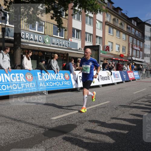 15.09.2024 - PSD Bank Halbmarathon Michael Strokosch http://msf.ph/oto/7060573 15.09.2024 11:43:32 Ziel 750, 1190, 1277, 1322, 1332, 1377, 1443, 1545, 1901, 2488, 2552, 2637 meine-sportfotos.de