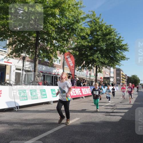 15.09.2024 - PSD Bank Halbmarathon Miley Keyser http://msf.ph/oto/7060580 15.09.2024 10:32:38 Ziel 1, 4, 40, 68, 83, 157, 176, 182, 232, 241, 275, 283, 301, 302 meine-sportfotos.de