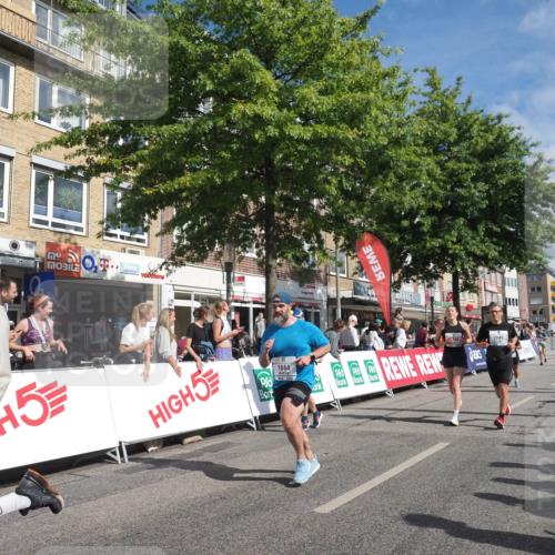 15.09.2024 - PSD Bank Halbmarathon Miley Keyser http://msf.ph/oto/7060589 15.09.2024 12:09:00 Ziel 1446, 1664, 1699, 1786, 1912, 1949, 2165, 2214, 2240, 2621, 2796, 2891, 2908, 3060, 3200 meine-sportfotos.de