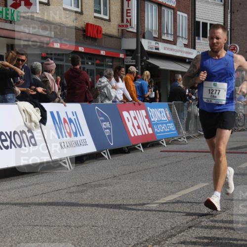 15.09.2024 - PSD Bank Halbmarathon Michael Strokosch http://msf.ph/oto/7060590 15.09.2024 11:43:37 Ziel 750, 1162, 1190, 1272, 1277, 1322, 1411, 1545, 1650, 1721, 1839, 1901, 2552 meine-sportfotos.de
