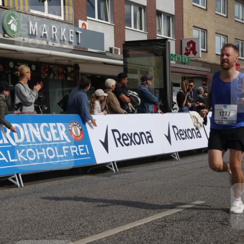 15.09.2024 - PSD Bank Halbmarathon Michael Strokosch http://msf.ph/oto/7060593 15.09.2024 11:43:38 Ziel 750, 1162, 1190, 1272, 1277, 1322, 1411, 1545, 1650, 1721, 1839, 2552 meine-sportfotos.de