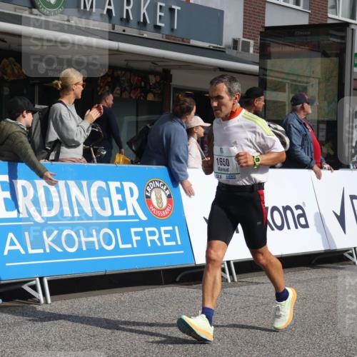 15.09.2024 - PSD Bank Halbmarathon Michael Strokosch http://msf.ph/oto/7060617 15.09.2024 11:43:43 Ziel 1162, 1196, 1246, 1272, 1277, 1398, 1411, 1545, 1650, 1721, 1839, 2552 meine-sportfotos.de
