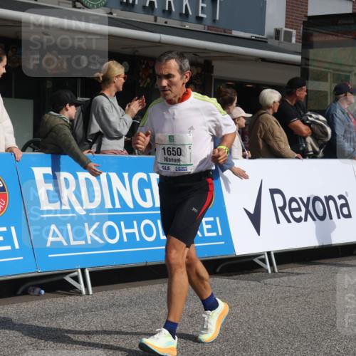 15.09.2024 - PSD Bank Halbmarathon Michael Strokosch http://msf.ph/oto/7060619 15.09.2024 11:43:43 Ziel 1162, 1196, 1246, 1272, 1277, 1398, 1411, 1545, 1650, 1721, 1839, 2552 meine-sportfotos.de