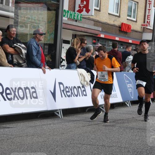 15.09.2024 - PSD Bank Halbmarathon Michael Strokosch http://msf.ph/oto/7060659 15.09.2024 11:43:51 Ziel 717, 720, 950, 1162, 1196, 1246, 1250, 1272, 1304, 1398, 1411, 1457, 1650, 1721, 1771, 1839, 2482, 2552 meine-sportfotos.de