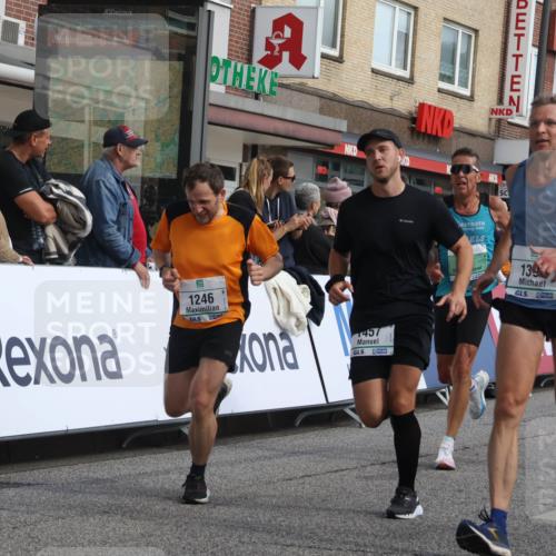 15.09.2024 - PSD Bank Halbmarathon Michael Strokosch http://msf.ph/oto/7060663 15.09.2024 11:43:52 Ziel 717, 720, 950, 1162, 1196, 1246, 1250, 1272, 1304, 1398, 1411, 1457, 1650, 1721, 1771, 1839, 2482, 2552, 2967 meine-sportfotos.de