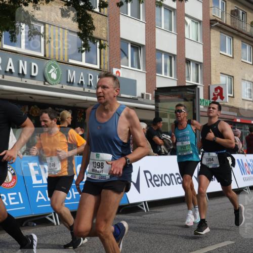 15.09.2024 - PSD Bank Halbmarathon Michael Strokosch http://msf.ph/oto/7060670 15.09.2024 11:43:53 Ziel 717, 720, 950, 1162, 1196, 1246, 1250, 1272, 1304, 1398, 1411, 1457, 1650, 1721, 1771, 1839, 2482, 2967 meine-sportfotos.de