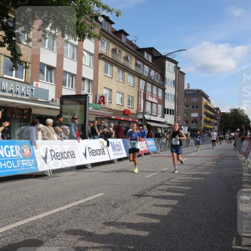 15.09.2024 - PSD Bank Halbmarathon Michael Strokosch http://msf.ph/oto/7060707 15.09.2024 11:43:59 Ziel 717, 720, 950, 1196, 1246, 1250, 1304, 1334, 1398, 1457, 1771, 1909, 2482, 2967 meine-sportfotos.de