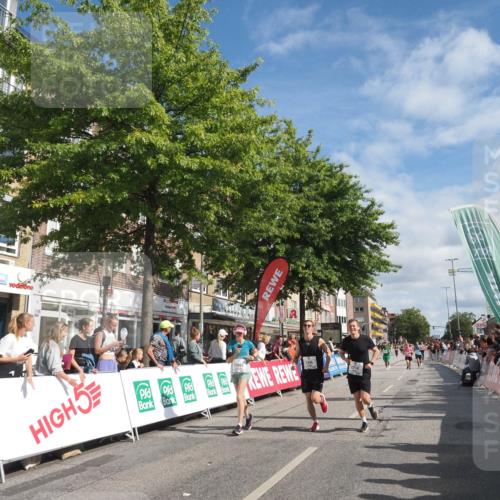 15.09.2024 - PSD Bank Halbmarathon Miley Keyser http://msf.ph/oto/7060709 15.09.2024 12:09:07 Ziel 1446, 1664, 1786, 1912, 1949, 2165, 2214, 2240, 2437, 2621, 2796, 2908, 3060, 3167, 3200 meine-sportfotos.de