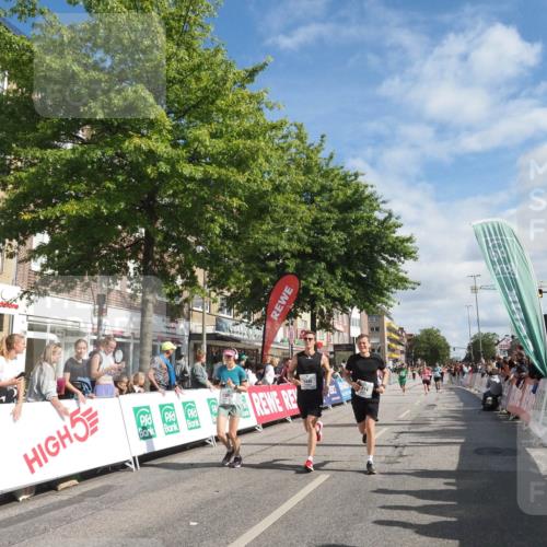 15.09.2024 - PSD Bank Halbmarathon Miley Keyser http://msf.ph/oto/7060717 15.09.2024 12:09:07 Ziel 1446, 1664, 1786, 1912, 1949, 2165, 2214, 2240, 2437, 2621, 2796, 2908, 3060, 3167, 3200 meine-sportfotos.de