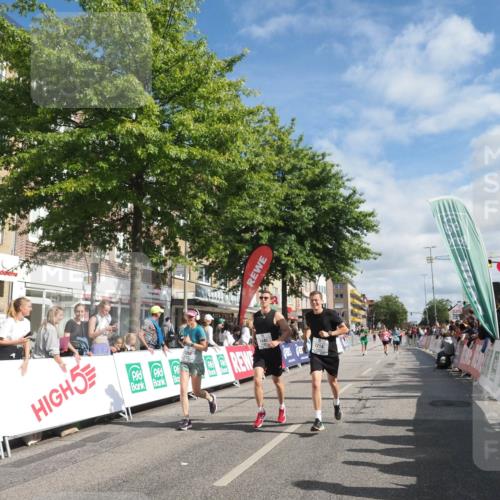 15.09.2024 - PSD Bank Halbmarathon Miley Keyser http://msf.ph/oto/7060725 15.09.2024 12:09:07 Ziel 1446, 1664, 1786, 1912, 1949, 2165, 2214, 2240, 2437, 2621, 2796, 2908, 3060, 3167, 3200 meine-sportfotos.de