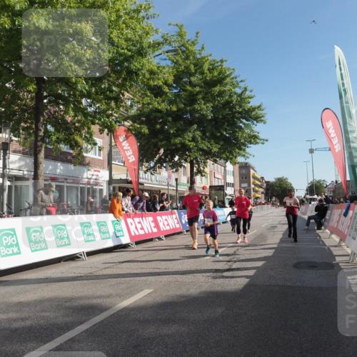 15.09.2024 - PSD Bank Halbmarathon Miley Keyser http://msf.ph/oto/7060726 15.09.2024 10:32:46 Ziel 1, 4, 33, 68, 83, 176, 182, 232, 241, 275, 283, 302 meine-sportfotos.de