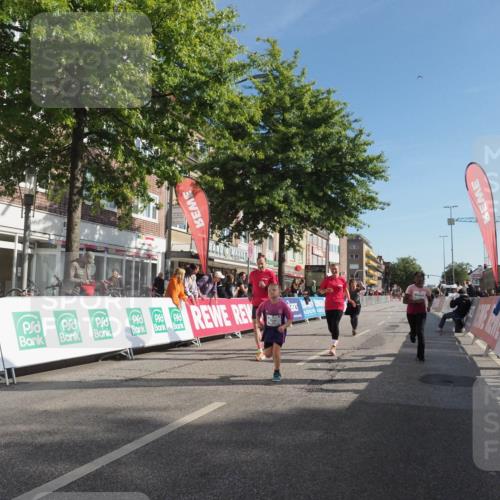 15.09.2024 - PSD Bank Halbmarathon Miley Keyser http://msf.ph/oto/7060743 15.09.2024 10:32:46 Ziel 1, 4, 33, 68, 83, 176, 182, 232, 241, 275, 283, 302 meine-sportfotos.de
