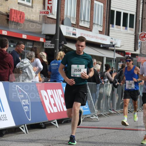 15.09.2024 - PSD Bank Halbmarathon Michael Strokosch http://msf.ph/oto/7060753 15.09.2024 11:44:09 Ziel 720, 950, 962, 1166, 1180, 1256, 1275, 1282, 1334, 1389, 1628, 1909, 2556, 2667, 2967 meine-sportfotos.de