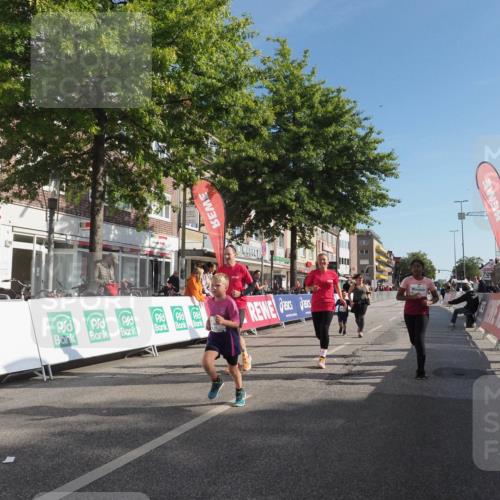 15.09.2024 - PSD Bank Halbmarathon Miley Keyser http://msf.ph/oto/7060758 15.09.2024 10:32:47 Ziel 1, 4, 33, 68, 83, 176, 182, 232, 241, 275, 283, 302 meine-sportfotos.de