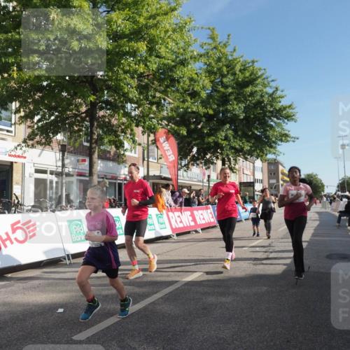 15.09.2024 - PSD Bank Halbmarathon Miley Keyser http://msf.ph/oto/7060778 15.09.2024 10:32:47 Ziel 1, 4, 33, 68, 83, 176, 182, 232, 241, 275, 283, 302 meine-sportfotos.de