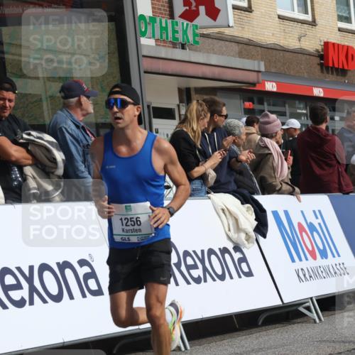 15.09.2024 - PSD Bank Halbmarathon Michael Strokosch http://msf.ph/oto/7060779 15.09.2024 11:44:12 Ziel 962, 1166, 1180, 1227, 1256, 1275, 1282, 1334, 1389, 1628, 1909, 2556, 2667, 2967 meine-sportfotos.de